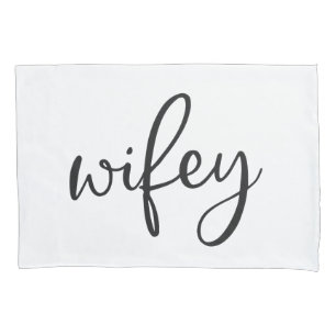 Wifey grafische Schwarzweiss-Typografie Kissenbezug