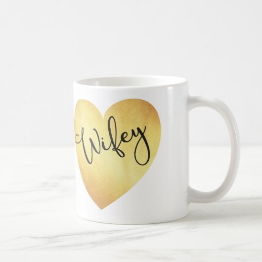 wifey Kalligraphie-Tasse mit Goldfolienherzen Kaffeetasse (Rechts)