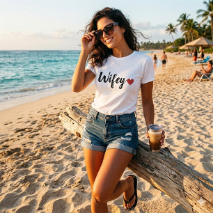 Wifey Modern Black Schrift Damen RedHeart T-Shirt