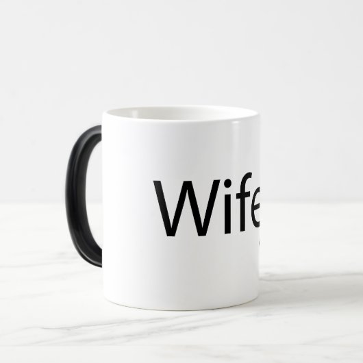 Wifey - Schwarz/Weiß 11 oz Morphing Tasse (Vorderseite Links)