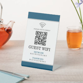 Wifi-Kennwort und Personalisierter QR-Code für das Sockelschild
