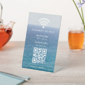 WiFi-Netzwerk- und Kennwortgeschäft Sockelschild (In SItu)