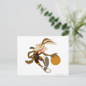 Wii E Coyote treibt durch den Wettbewerb Postkarte (Stehend Vorderseite)