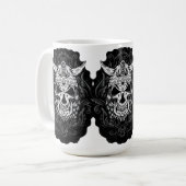 Wikingerschädelkunst mit Gravuren Kaffeetasse (Vorderseite Links)