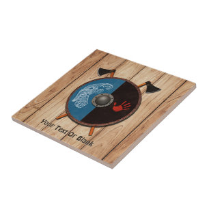 Wikingerschild und Äxte Fliese