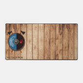 Wikingerschild und Äxte Schreibtischunterlage (Vorderseite)