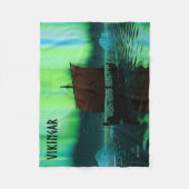 Wikingschiff und Nordlichter Fleecedecke (Vorderseite)