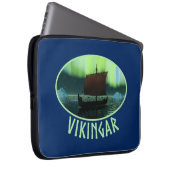 Wikingschiff und Nordlichter Laptopschutzhülle (Vorne Rechts)