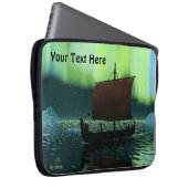 Wikingschiff und Nordlichter Laptopschutzhülle (Vorne Rechts)