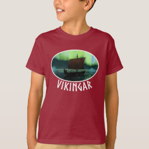 Wikingschiff und Nordlichter T-Shirt