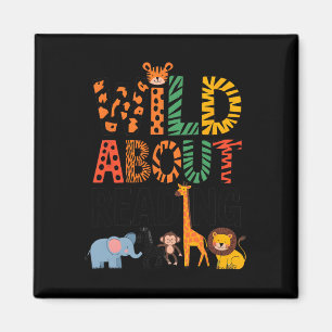 Wild About Reading Lehrer liest Bücher zurück zur  Magnet