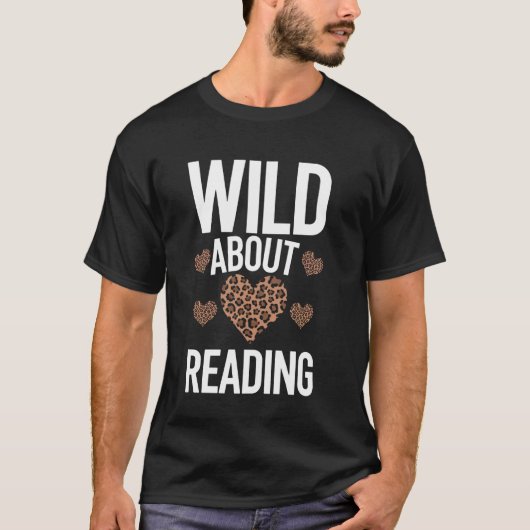 Wild About Reading mit Leopard Heart T-Shirt (Vorderseite)
