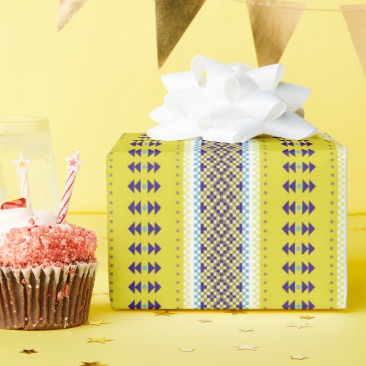 Wild About Yellow Stripes Geschenkpapier (Geburtstagsparty)