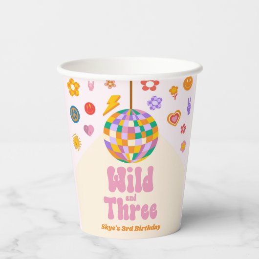 Wild and Three Retro Disco Ball 3rd Birthday Party Pappbecher (Rückseite)