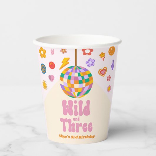 Wild and Three Retro Disco Ball 3rd Birthday Party Pappbecher (Vorderseite)