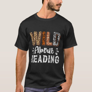 Wild auf das Lesen von Büchern Leser Liebhaber Tie T-Shirt