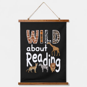 Wild aufs Lesen Zoo-Tiere Süßes Buchliebhaber Wandteppich Mit Holzrahmen