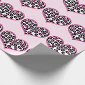 Wild bei Heart Leopard Print Geschenkpapier (Ecke)