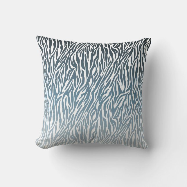 Wild Blue Zebra Print Ombre Kissen (Vorderseite)