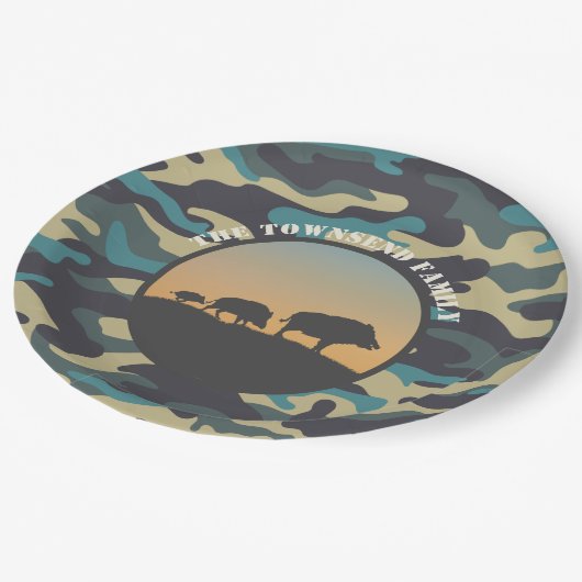 Wild Boar und Camouflage Pappteller (Schrägansicht)