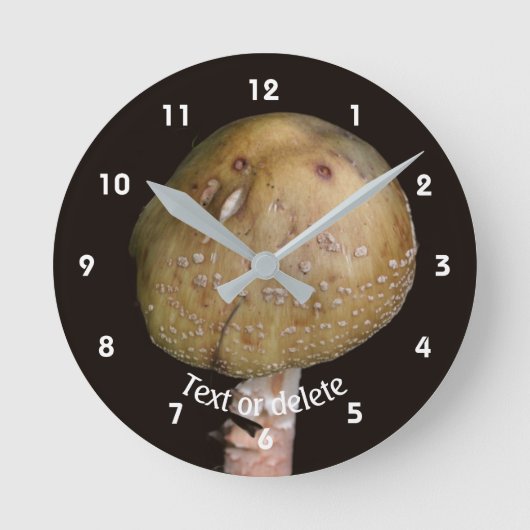 Wild Brown Mushroom Personalized Nature Runde Wanduhr (Vorderseite)