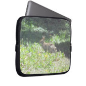 Wild Bunny Laptop Sleeve (Vorne Rechts)