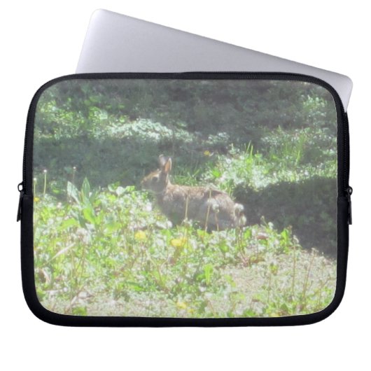 Wild Bunny Laptop Sleeve (Vorderseite)