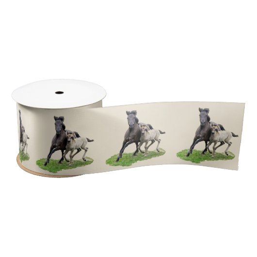 Wild Dulmen Horse Mare mit Niedlichem Foal Gallop  Satinband (Spule)