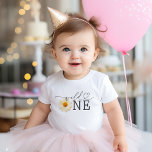 Wild eine Wildblume Kleinkind Baby T-shirt<br><div class="desc">Wild eine Wildblume Kleinkind T - Shirt. Matching-Elemente verfügbar.</div>