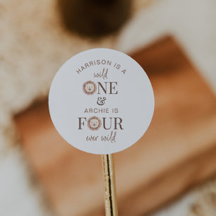 Wild Eins und Vier-Ever Wild Joint Party Runder Aufkleber