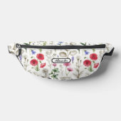 Wild Flowers Illustration Pattern – Hand-Drawn  Bauchtasche (Ablage )