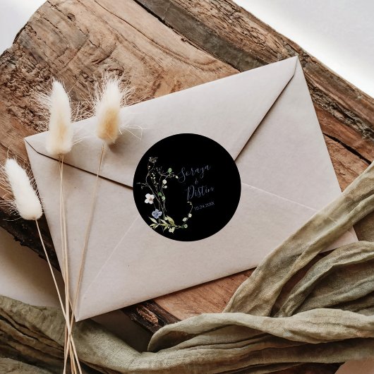 Wild Forest Floral Black Wedding Runder Aufkleber