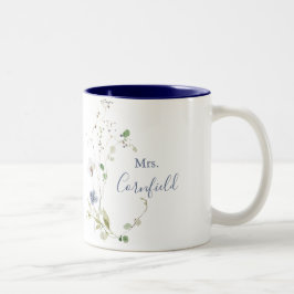 Wild Forest Floral Mrs. Newlywed Bride Zweifarbige Tasse