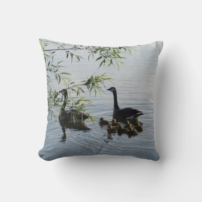 Wild Gese Pillow Kissen (Vorderseite)