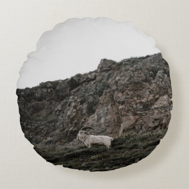 WILD GOAT RUNDES KISSEN (Vorderseite)