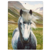 Wild Gray Horse Klemmbrett (Rückseite)