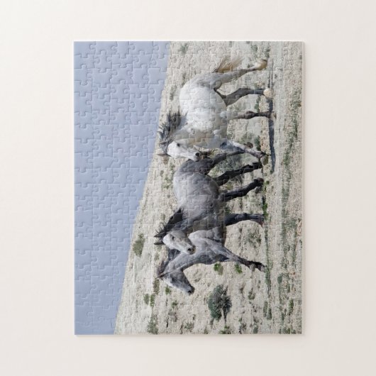Wild Gray Horses Puzzle (Vertikal)