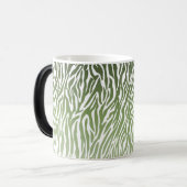 Wild Green Zebra Print Verwandlungstasse (Vorderseite Links)