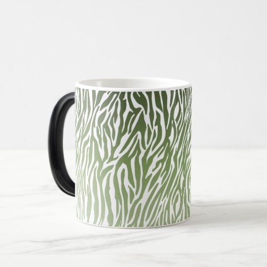 Wild Green Zebra Print Verwandlungstasse (Vorderseite Links)