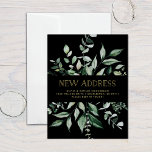 Wild Greenery Black | Ankündigung der Beförderung Postkarte<br><div class="desc">Dieser stilvolle botanische Adressenwechsel auf der Postkarte bietet einen Rahmen von reichlich Aquarellgrün-Blätter auf schwarzem Hintergrund. Die Worte "neue Adresse" erscheinen in trendigem,  elegantem Goldtext. Eine wunderschöne bewegende Ankündigung,  die Sie mit Stolz an Freunde und Familie senden werden.</div>