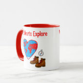Wild Hearts Explore Karte und Wanderschuhe Kunst Tasse (Vorderseite Links)