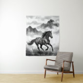 Wild Horse Tapestry | Mountain Ink Art Wandteppich (Beispiel)