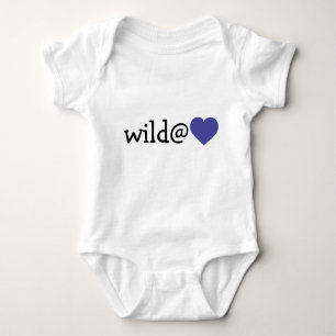Wild im Herzen - Blaues Herz Baby Strampler