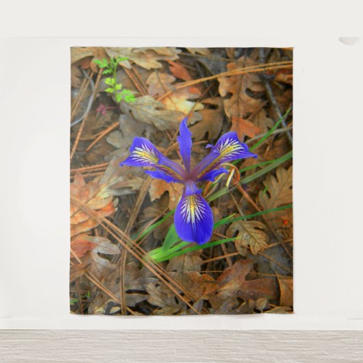Wild Iris blüht.... Wandteppich (Vorderseite)