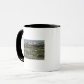 Wild Iris Growing nahe am Mammoth Tasse (Vorderseite Links)