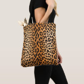 Wild Leopard Energy – Kühne Tierprint-Mode Tasche (Von Nahem)