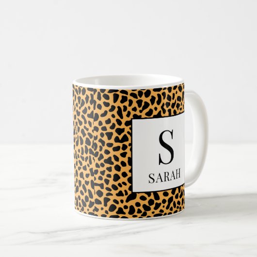 Wild Leopard Print Initial Custom Name Mug Kaffeetasse (VorderseiteRechts)