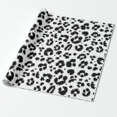 Wild Leopard Print Schwarz-weiß Wrapping Paper Geschenkpapier (Ungerollt)