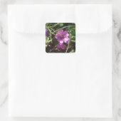 Wild Lila Cranesbill Quadratischer Aufkleber (Tasche)