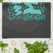 Wild Me Brown und Aquamarin Leopard Design Handtuch (Gefaltet)